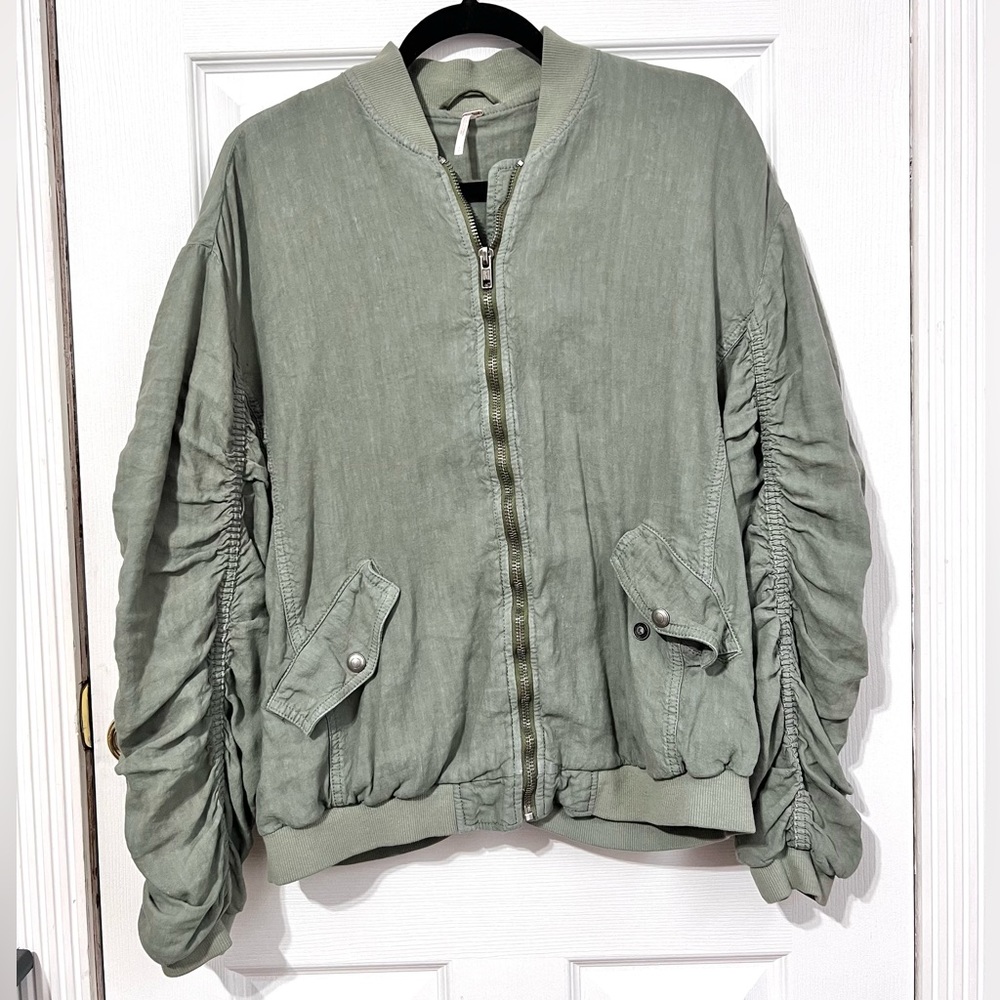 Free People Ruched Linen Bomber Jacket in Green!